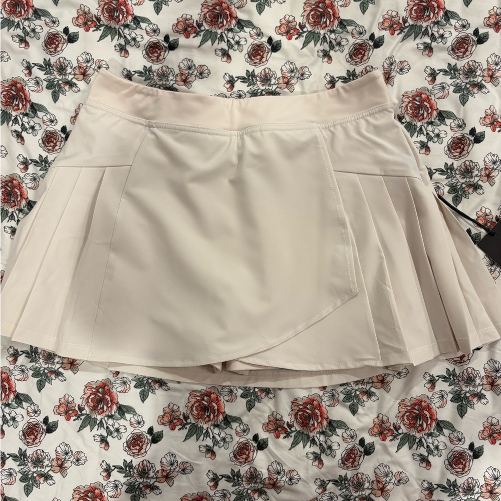 Pacsun PAC WHISPER Active Pacific
Pleated Mini Skirt